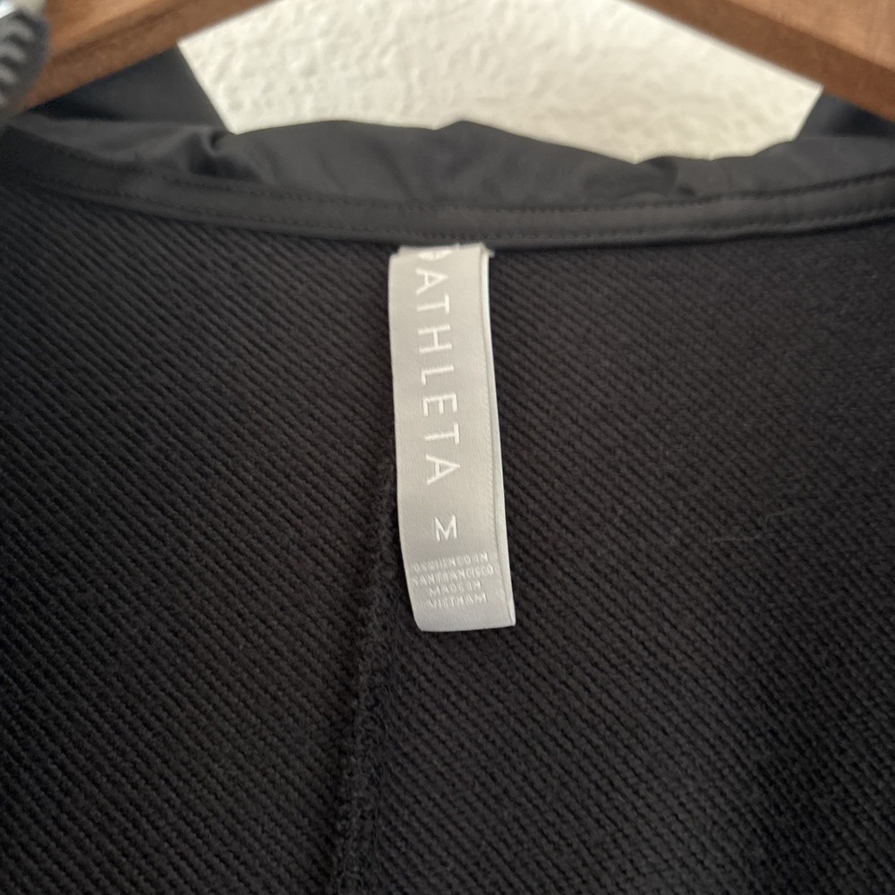 Athleta Radiant Hybrid Dress Black SIZE M Casual Athletic Hood Half Zip - Picture 5 of 11